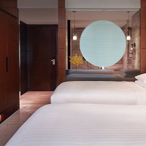 Deluxe Twin Room Harbour View